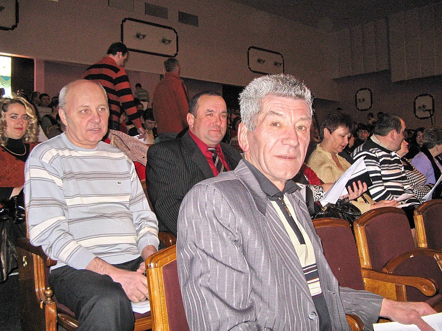 17 березня в Палаці культури відбулись конференції трудового колективу ХАЕС та профспілкової організації станції