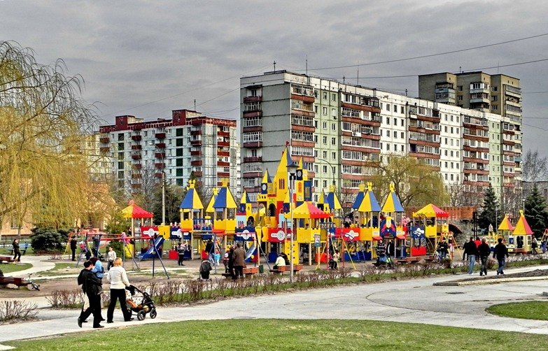 Продажі квартир в Україні впали втричі