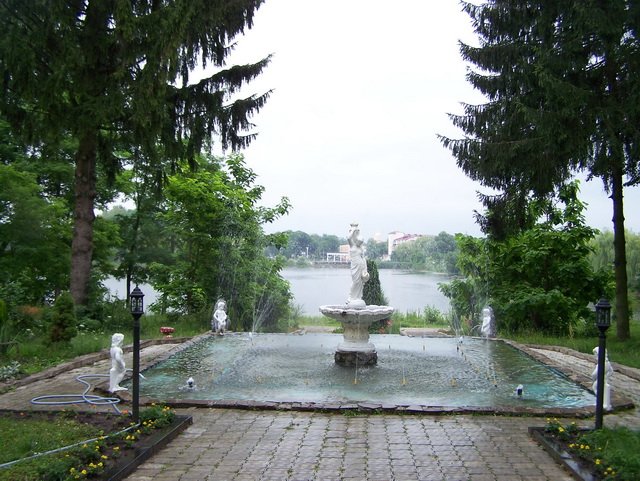 Мистецтво поєдналось із природньою красою