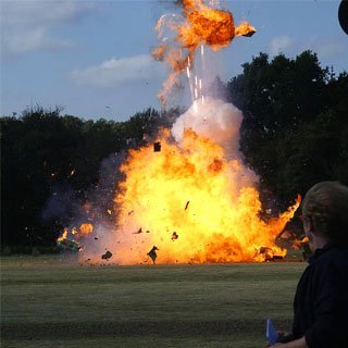 Взрыв в штабе протестующих на Майдане: подробности