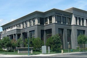 Американский инвестфонд Franklin Templeton скупил уже треть украинских евробондов