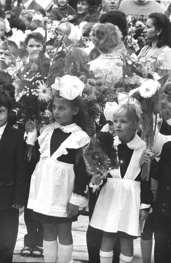 ностальгия 1983г. ЛАГЕРЬ ПРОСЫПАЕТСЯ РАНО