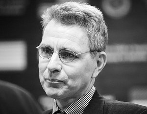 Посол США: Украину в будущее должен вести Янукович