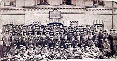 Острог на межi двох систем