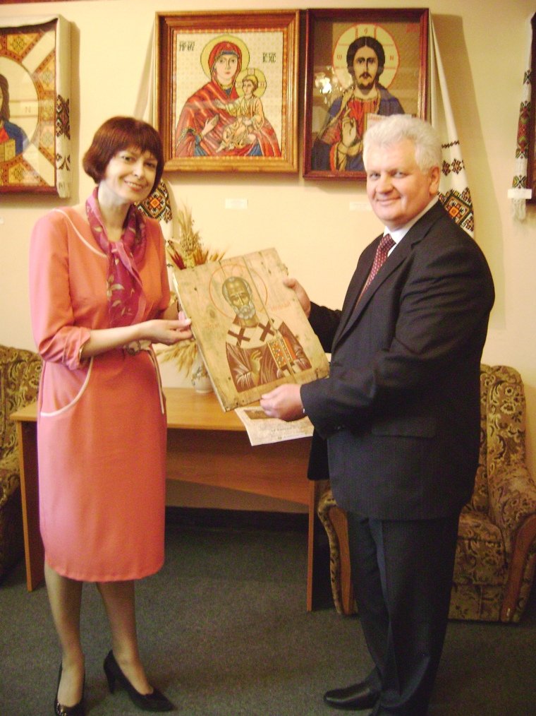 Благодійність, що врятує життя