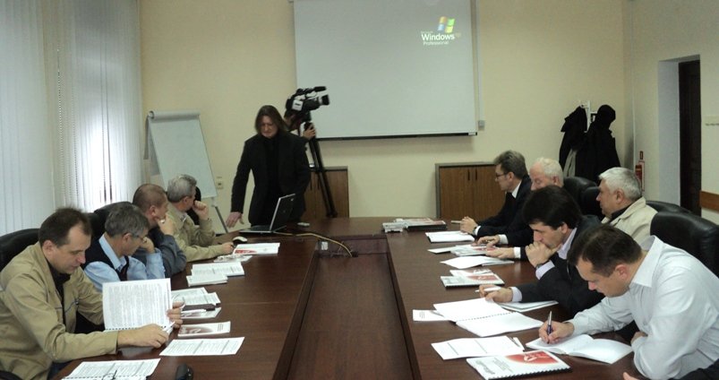 Грунтовно про ядерну  та радiацiйну безпеку