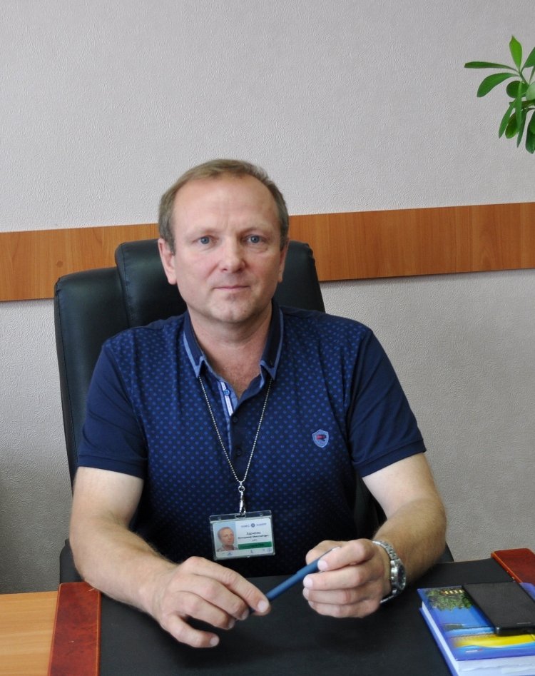 На ремонтнiй передовiй