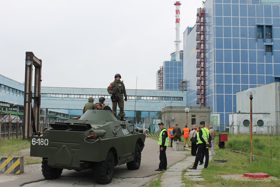 У обстановці, наближеній до реалій