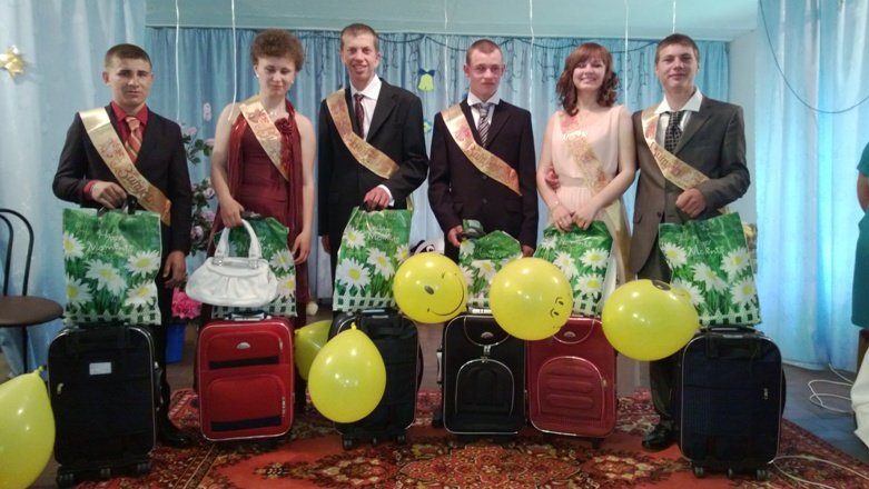 Останній дзвоник у Берездові