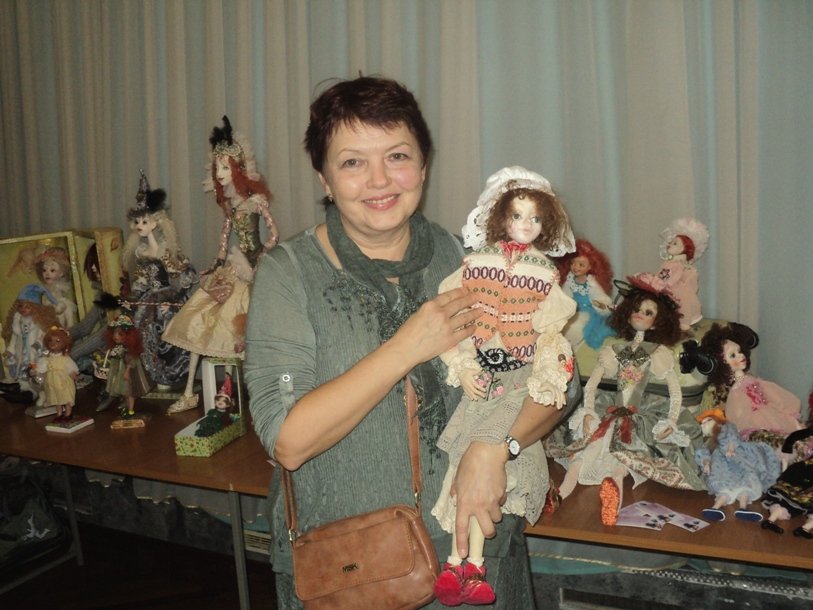 Жіночі руки, що творять дива