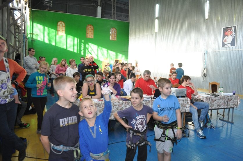 Тільки уверх
