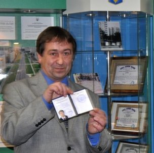 За творчий неспокій