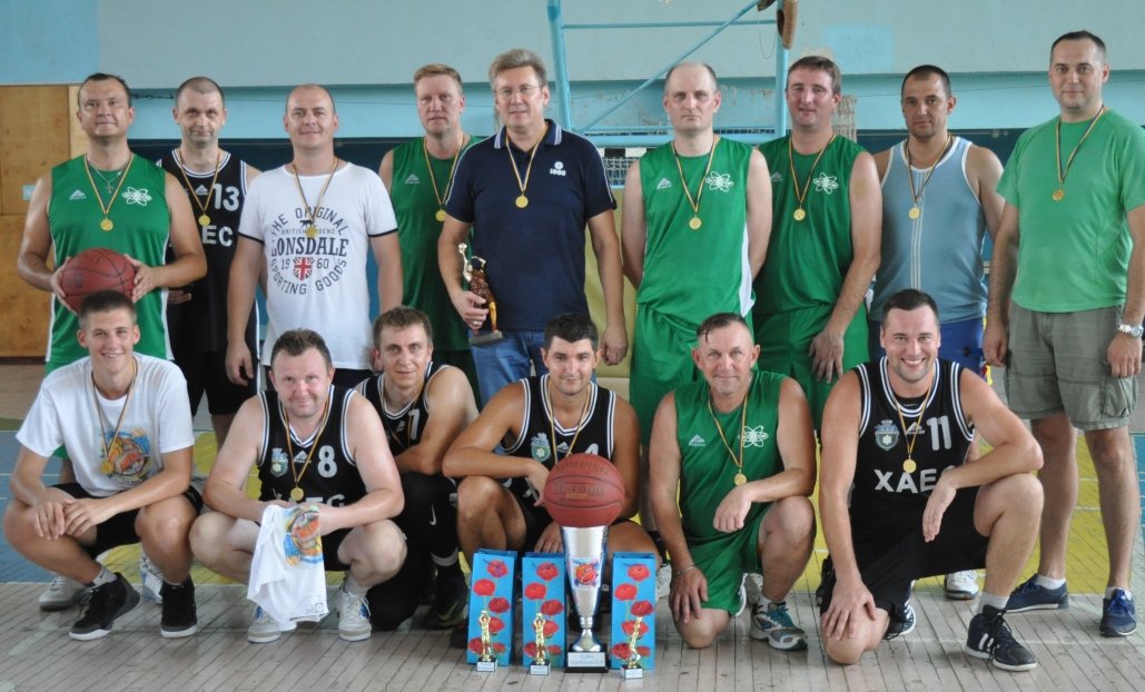 Пропагуючи баскетбольні традиції