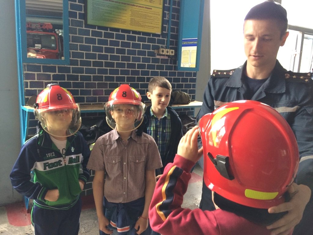Екскурсія  до  пожежної  частини