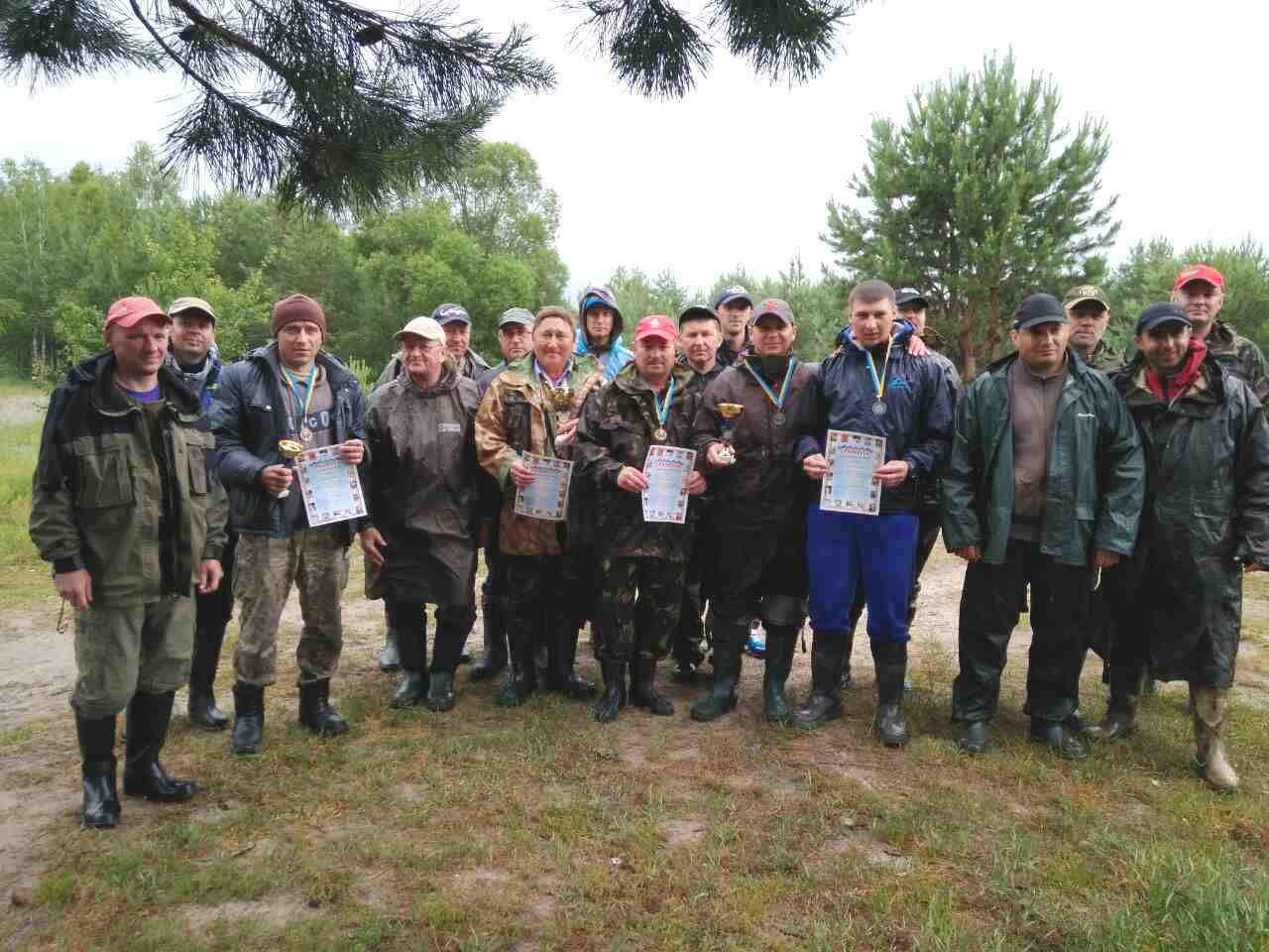 Ловили окуня з човна