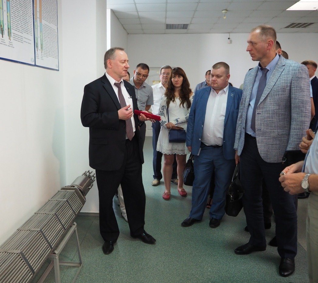 Для ознайомлення  i переконання.