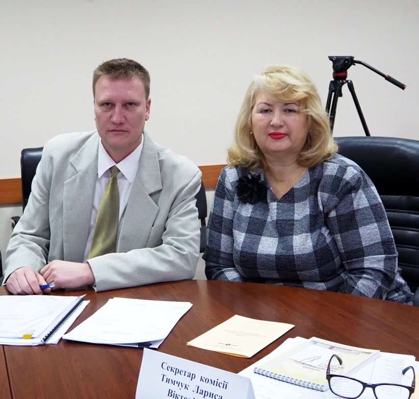 ПiДВИЩУВАТИ ПРОФЕСiОНАЛiзМ ПЕРСОНАЛУ ПiД СИЛУ ТiЛЬКИ ПРОФЕСiОНАЛАМ