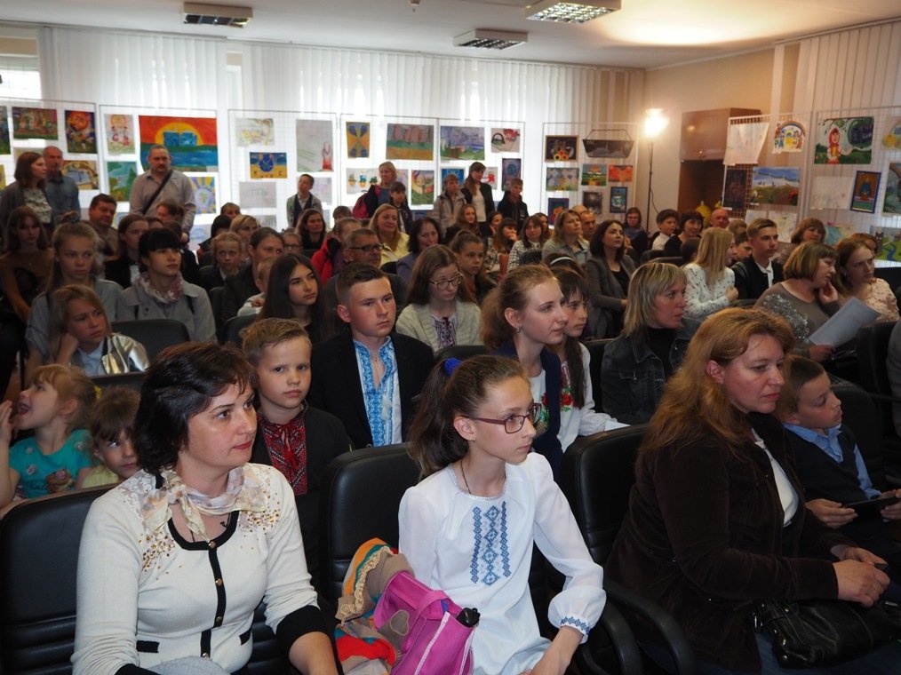 Перемогли  у  творчому  змаганні