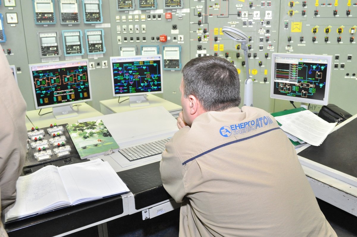 Новітні технології впроваджувати молодим