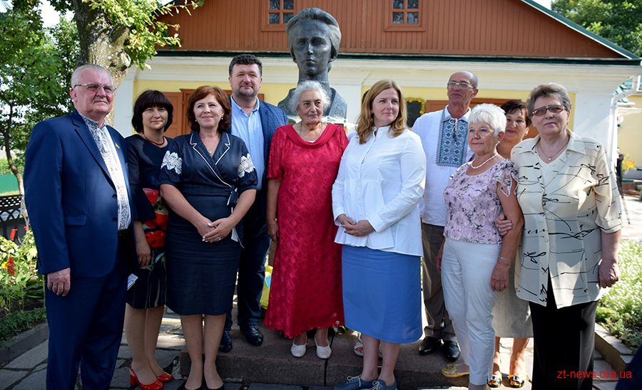 «Лесині джерела» -  ковток для спраглої душі митця