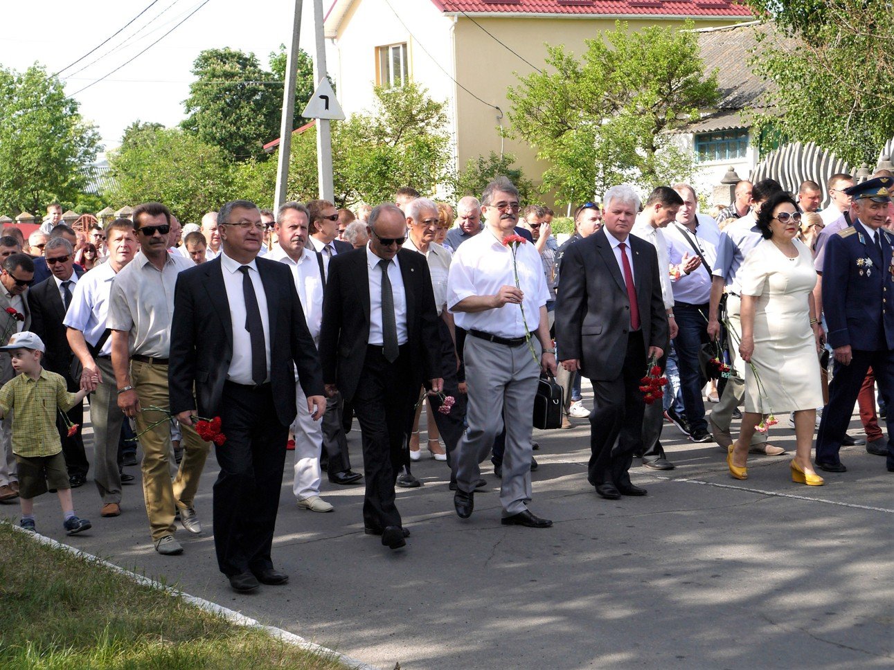 У жорстокiй борнi гартувались люблячi серця