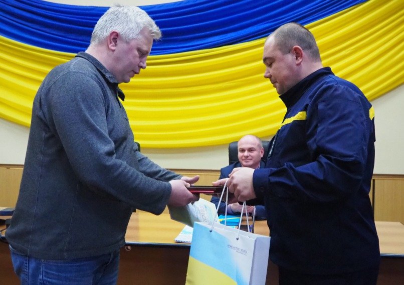 Геройський вчинок працівника Хмельницької АЕС відзначено почесними нагородами