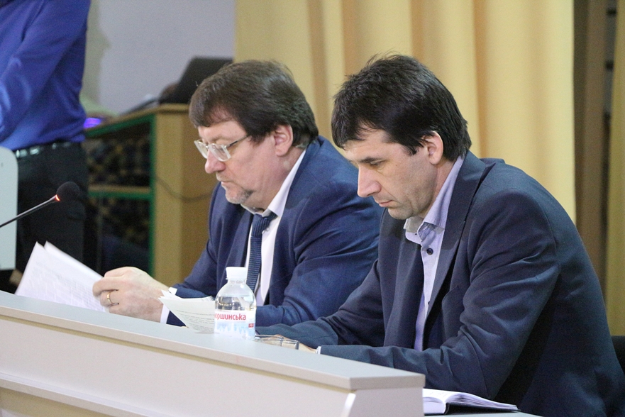 Громадськi обговорення  фiнiшували у Славутi