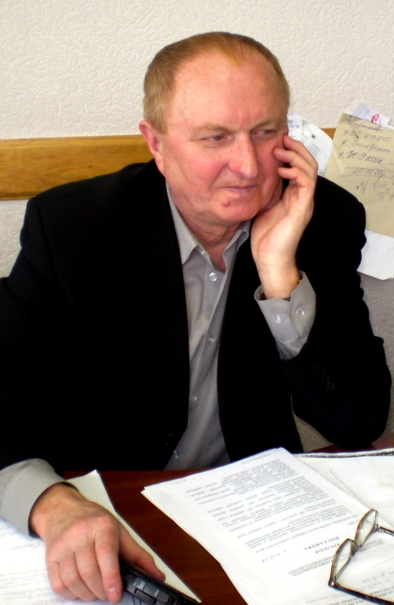 Світлої пам’яті Миколи Васильовича Петриченка