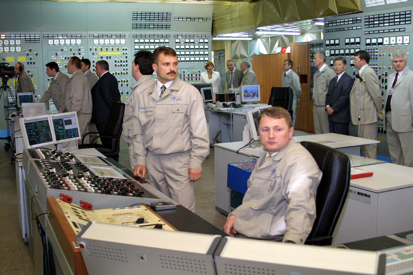 За покликанням - атомник