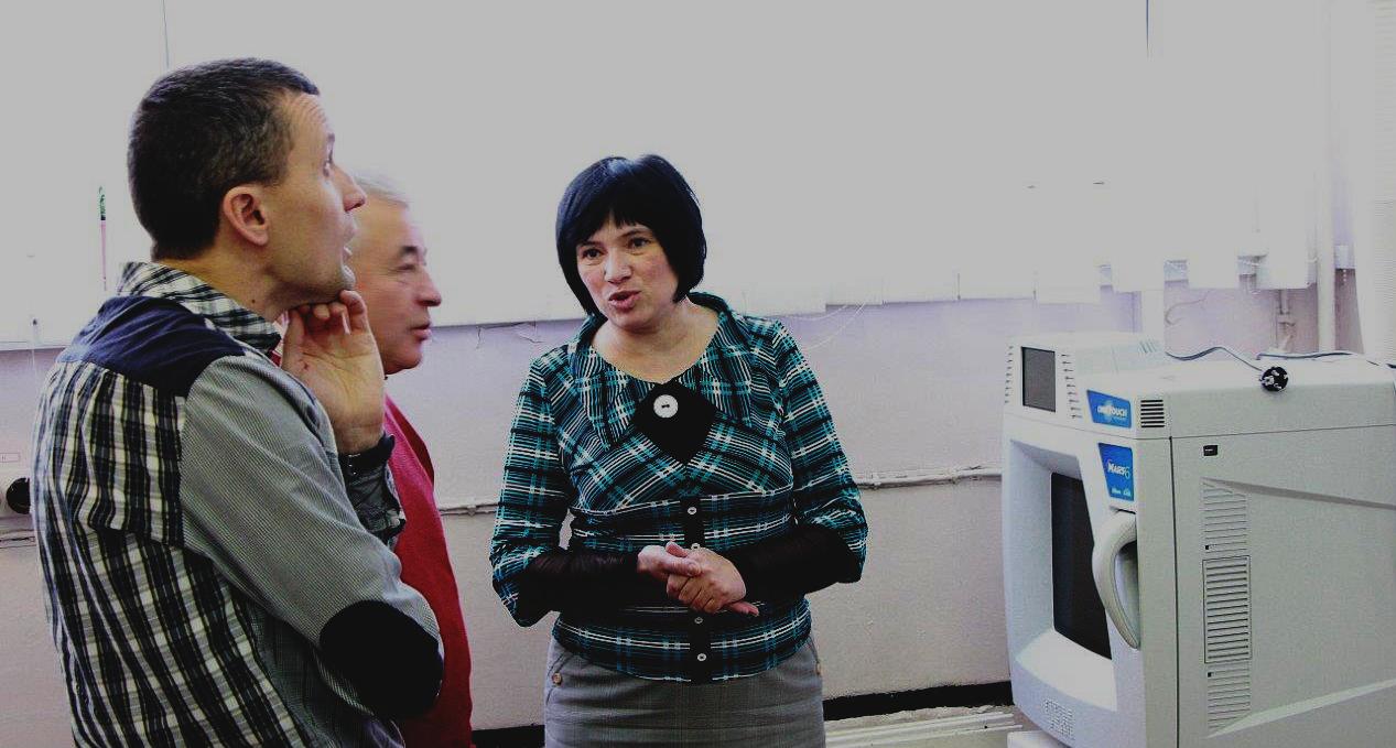ХАЕС  інвестує  у  лабораторну  техніку
