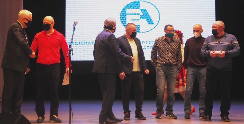 Отримали відзнаки за високі здобутки