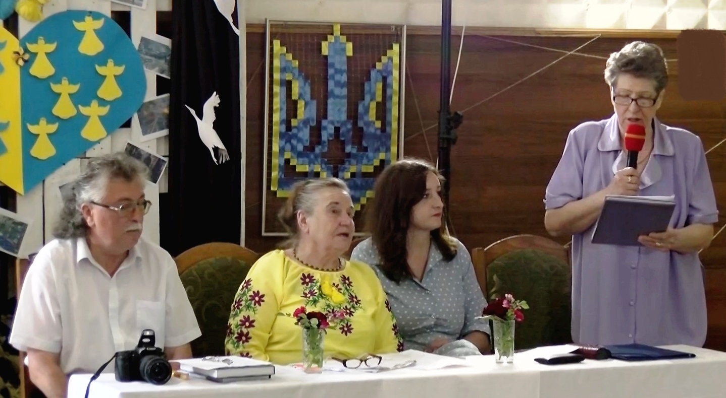 Пошана матерям, дружинам, сестрам українських захисників