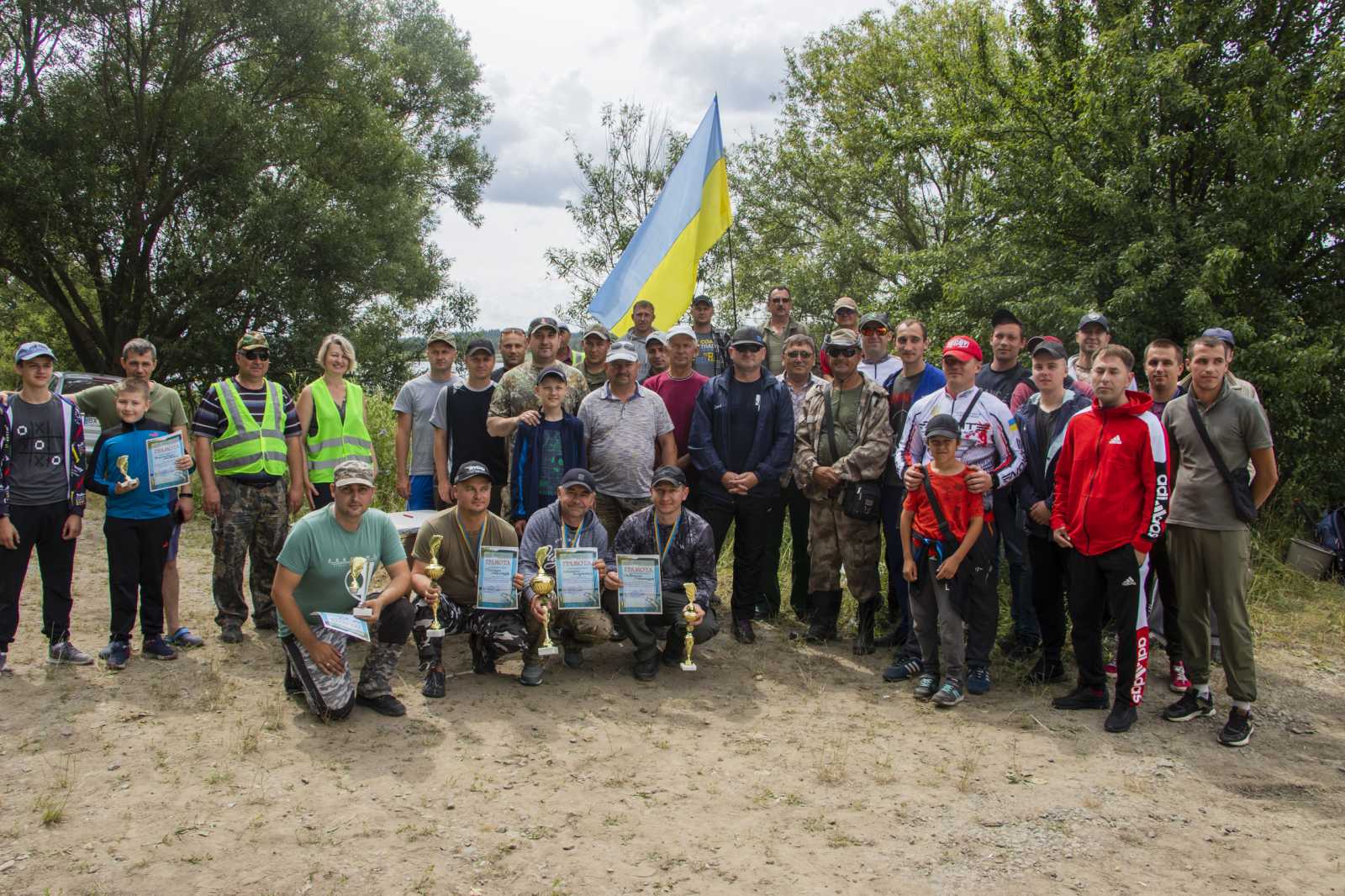 Рибалки-аматори підтримали ЗСУ