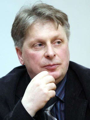 ТВОРЧА ЗУСТРІЧ ІЗ ПЕТРОМ КРАЛЮКОМ У НЕТІШИНІ