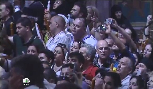 Став свiдком сходження благодатного вогню