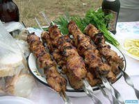 Піст виник через відсутність лікарів та газет.