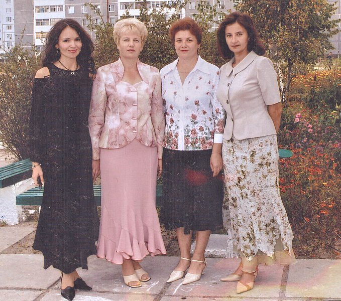 Сто рокiв педагогiчного життя