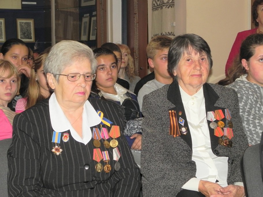 Не забути днів тих героїчних