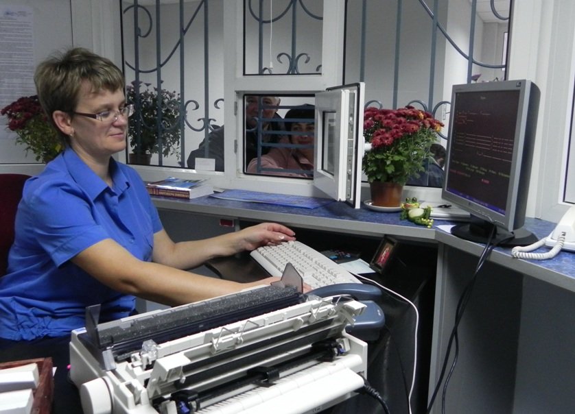 У Нетішині поновлено продаж квитків на залізничний транспорт