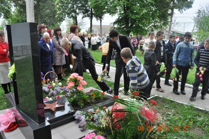 «Нас Йосип порiднив»